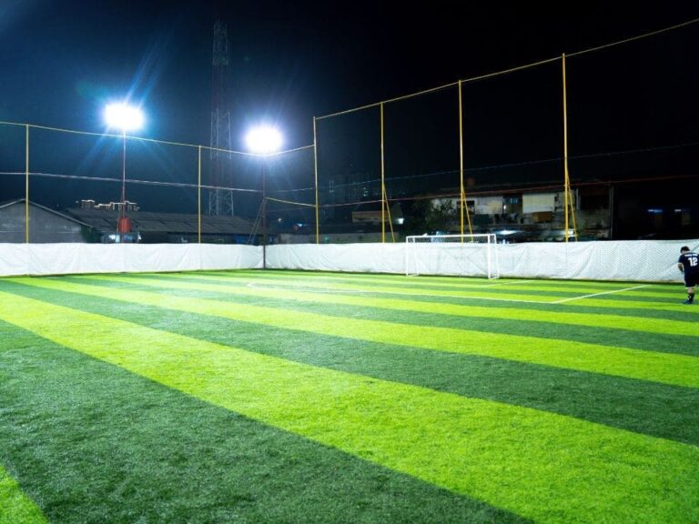 Lapangan rumput sintetis mini soccer