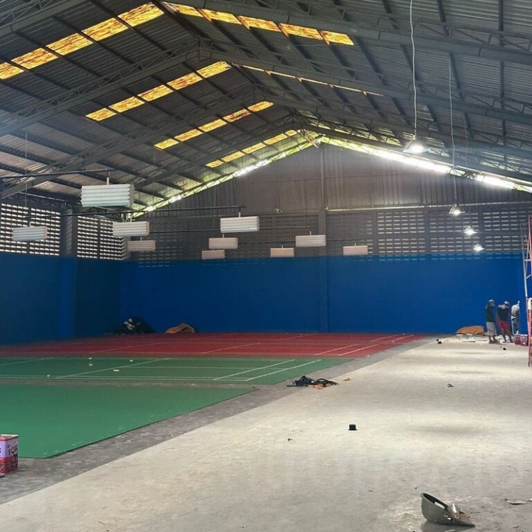 Proses Pembangunan Lapangan Badminton